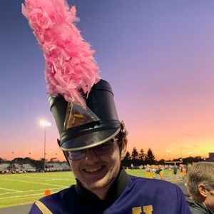 Meet your Posher, Dustan